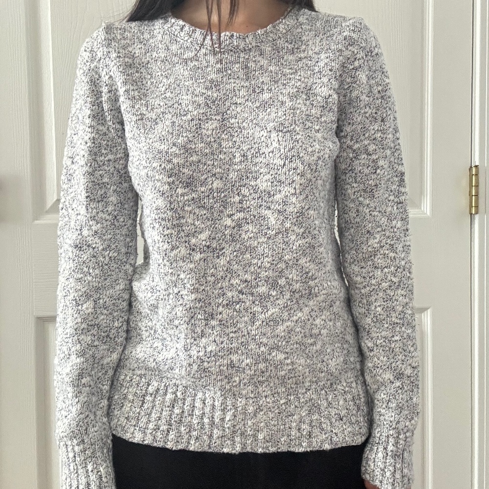 LL Bean grey marble knit crew neck sweater